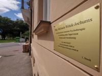 Praxisschild